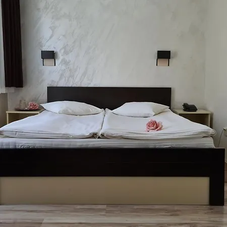 Royal Drina Hotel 2*